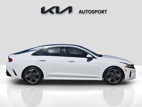 Used 2022 Kia K5 EX w/ EX Premium Package image 7