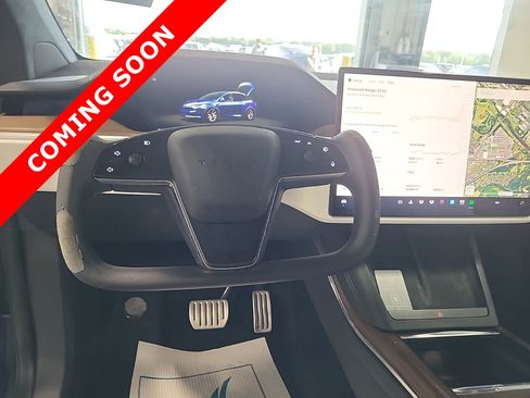 Used 2023 Tesla Model X AWD/4WD image 4