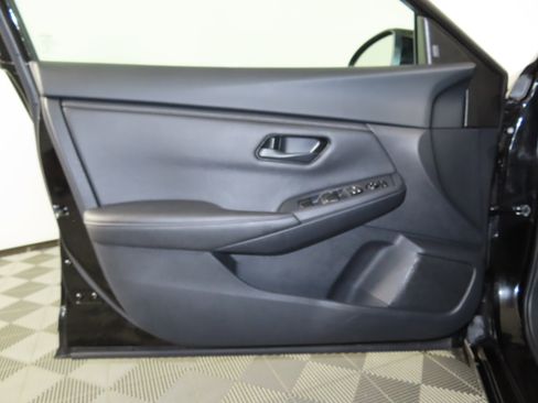 Certified 2025 Nissan Sentra S image 40