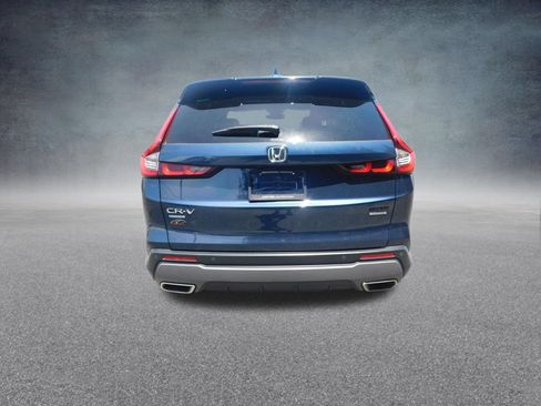 Used 2025 Honda CR-V Sport Touring image 4