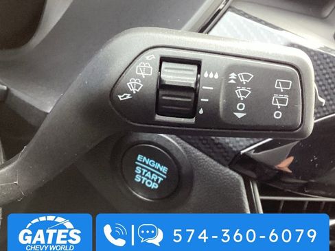 Used 2025 Ford Escape ST-Line image 23