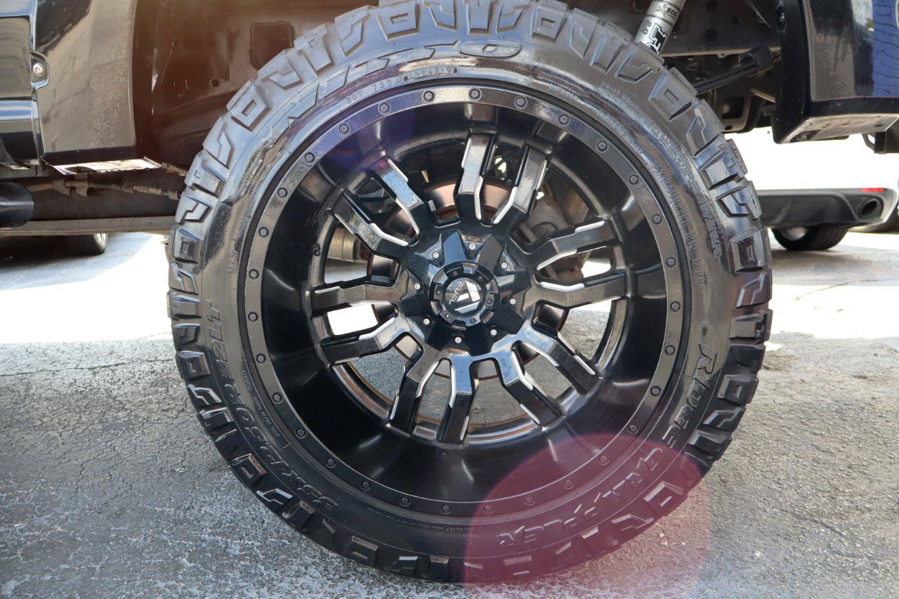 Used 2017 Ford F150 XLT w/ Equipment Group 302A Luxury AWD/4WD image 33