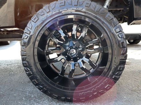 Used 2017 Ford F150 XLT w/ Equipment Group 302A Luxury AWD/4WD image 33