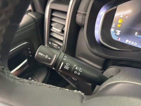 New 2026 RAM 3500 Laramie AWD/4WD image 39