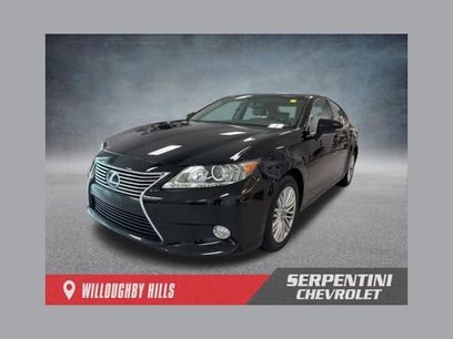 Used 2013 Lexus ES 350 w/ Luxury Pkg