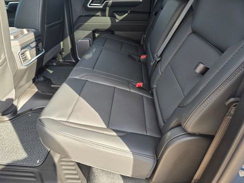 New 2026 GMC Sierra 2500 Denali w/ Denali Reserve Package AWD/4WD image 9
