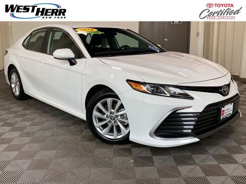 Certified 2024 Toyota Camry LE FWD image 1