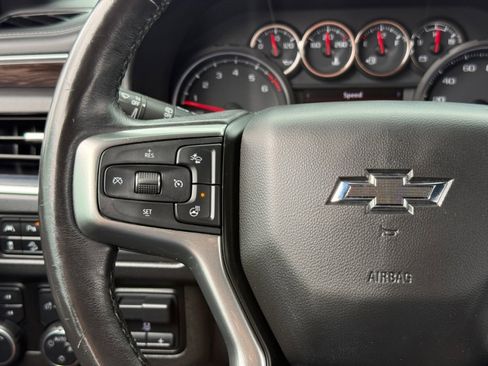 Used 2021 Chevrolet Tahoe Z71 w/ Z71 Signature Package AWD/4WD image 21
