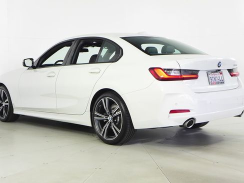 Certified 2023 BMW 330i Sedan w/ Convenience Package RWD image 9