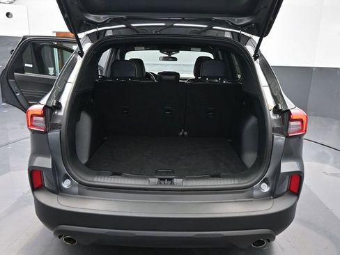 Used 2025 Ford Escape ST-Line image 8