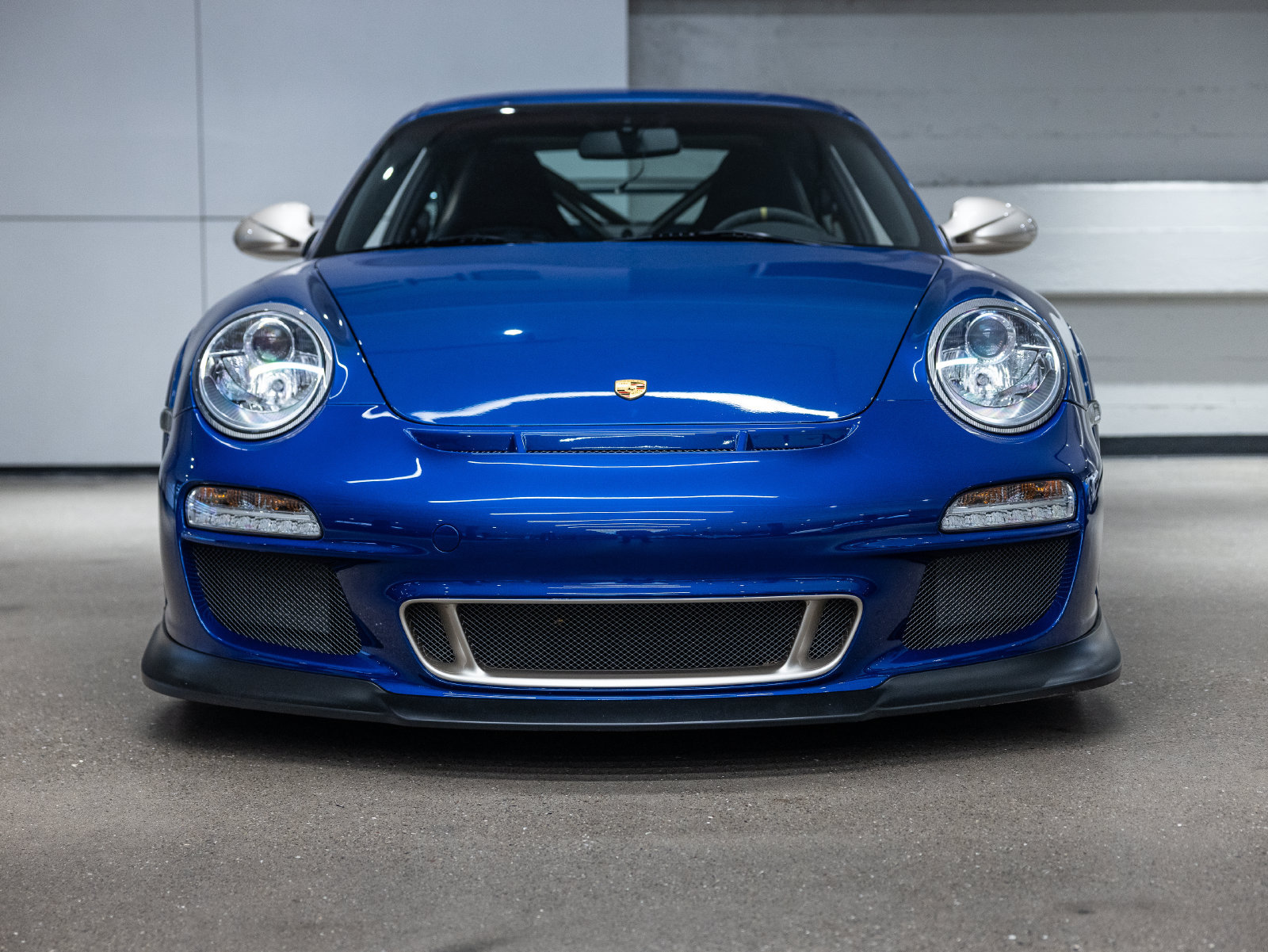 Used 2010 Porsche 911 GT3 RS RWD image 7