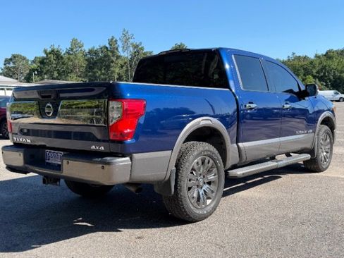 Used 2018 Nissan Titan Platinum Reserve w/ Platinum Utility Package AWD/4WD image 3