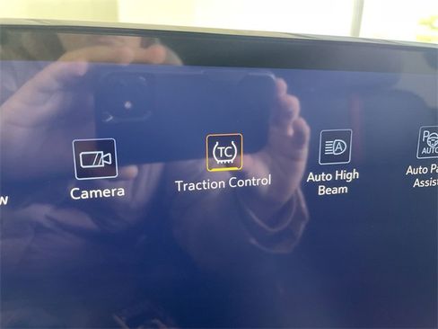 New 2026 Chevrolet Traverse RS image 35