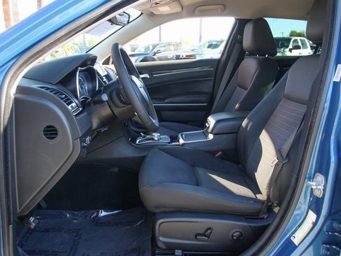 Used 2023 Chrysler 300 Touring w/ Sport Appearance Package image 16