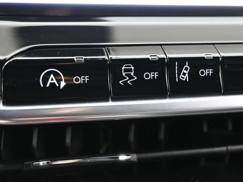 Used 2023 Jeep Compass Limited AWD/4WD image 11