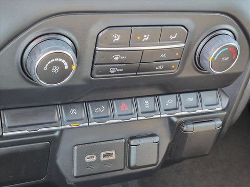 Used 2021 Chevrolet Silverado 1500 Custom w/ Rally Edition RWD image 14