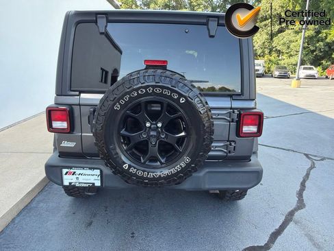 Used 2023 Jeep Wrangler Unlimited Sport AWD/4WD image 10