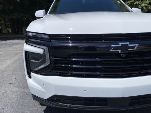 Used 2026 Chevrolet Tahoe RST w/ Comfort Package AWD/4WD image 14