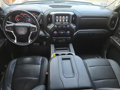 Used 2021 Chevrolet Silverado 1500 RST AWD/4WD image 13