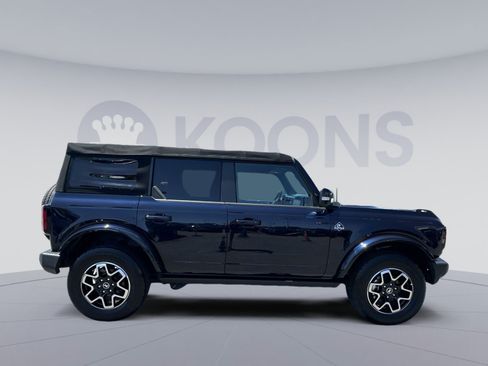 Used 2021 Ford Bronco Outer Banks AWD/4WD image 12