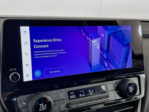 Used 2025 Toyota Grand Highlander AWD image 22