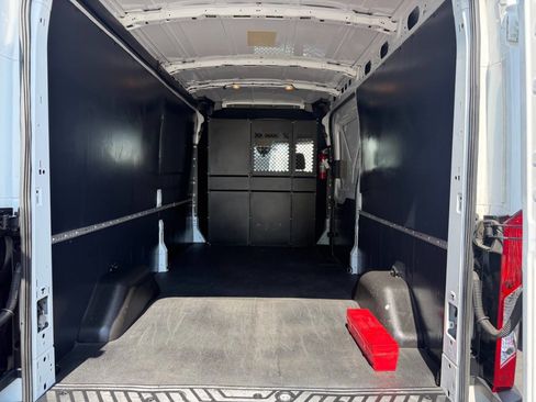 Used 2015 Ford Transit 150 148 Medium Roof RWD image 27