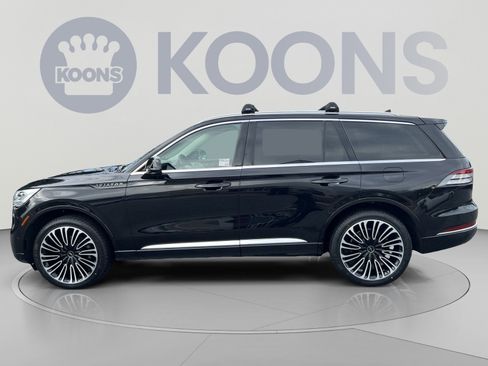Used 2024 Lincoln Aviator Black Label w/ Dynamic Handling Package AWD/4WD image 2