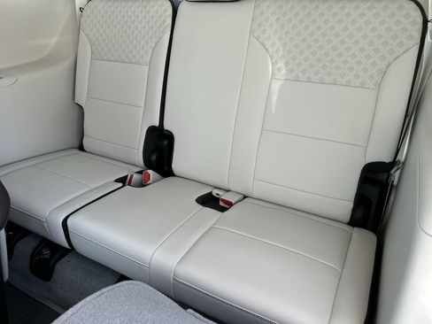 New 2026 GMC Acadia Denali w/ Super Cruise Package AWD/4WD image 31