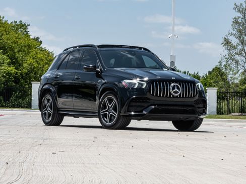 Used 2021 Mercedes-Benz GLE 53 AMG 4MATIC image 2