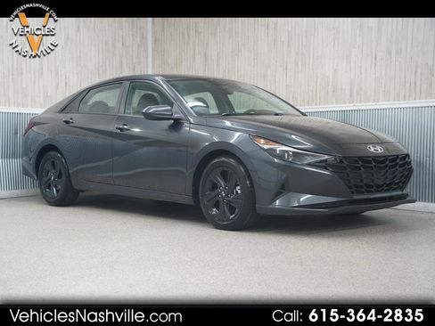 Used 2023 Hyundai Elantra SEL FWD image 1