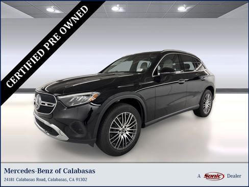 Certified 2026 Mercedes-Benz GLC 300 image 1