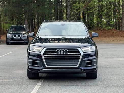 Used 2017 Audi Q7 3.0T Premium w/ Towing Package image 2