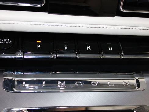 New 2025 Lincoln Aviator Premiere w/ Equipment Group 101A image 48