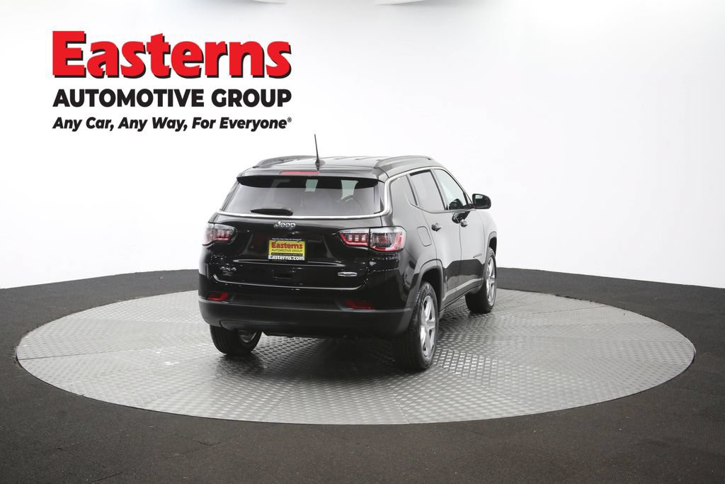 Used 2023 Jeep Compass Latitude AWD/4WD image 44
