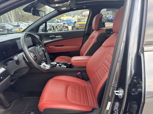 Used 2023 Kia Sportage SX Prestige image 24