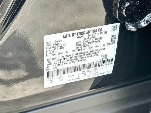New 2026 Ford Explorer ST-Line w/ ST-Line Street Pack RWD image 21