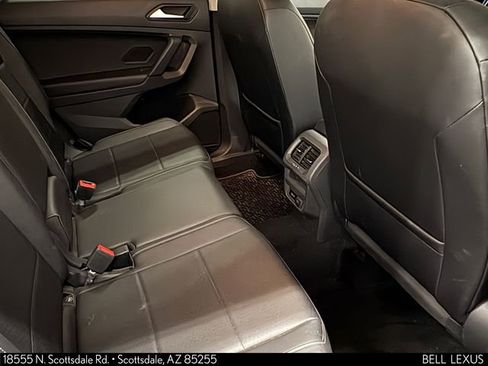 Used 2019 Volkswagen Tiguan SE FWD image 23