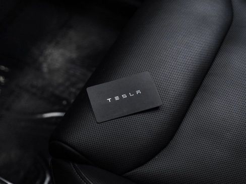 Used 2023 Tesla Model X Plaid image 61