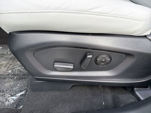 New 2026 Ford Explorer Platinum AWD/4WD image 20