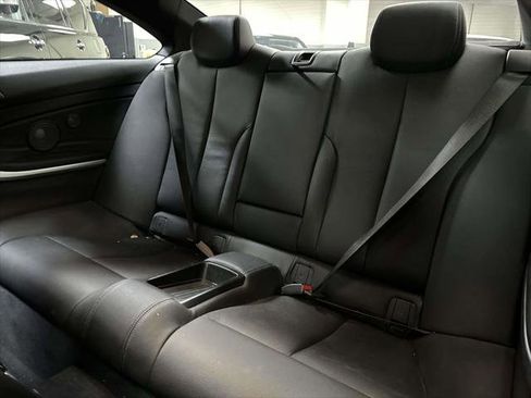 Used 2019 BMW 430i xDrive Coupe w/ M Sport Package AWD/4WD image 11
