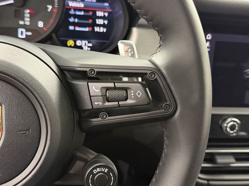 Certified 2026 Porsche Macan AWD/4WD image 54