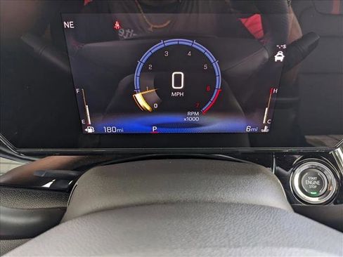 New 2025 Chevrolet Trax RS w/ Driver Confidence Package image 12