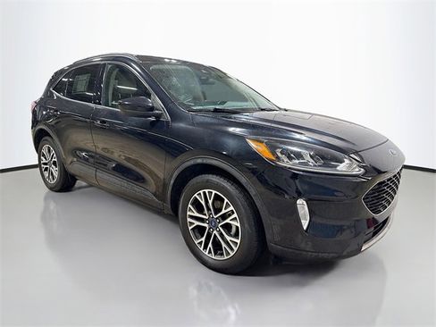 Used 2020 Ford Escape SEL image 5