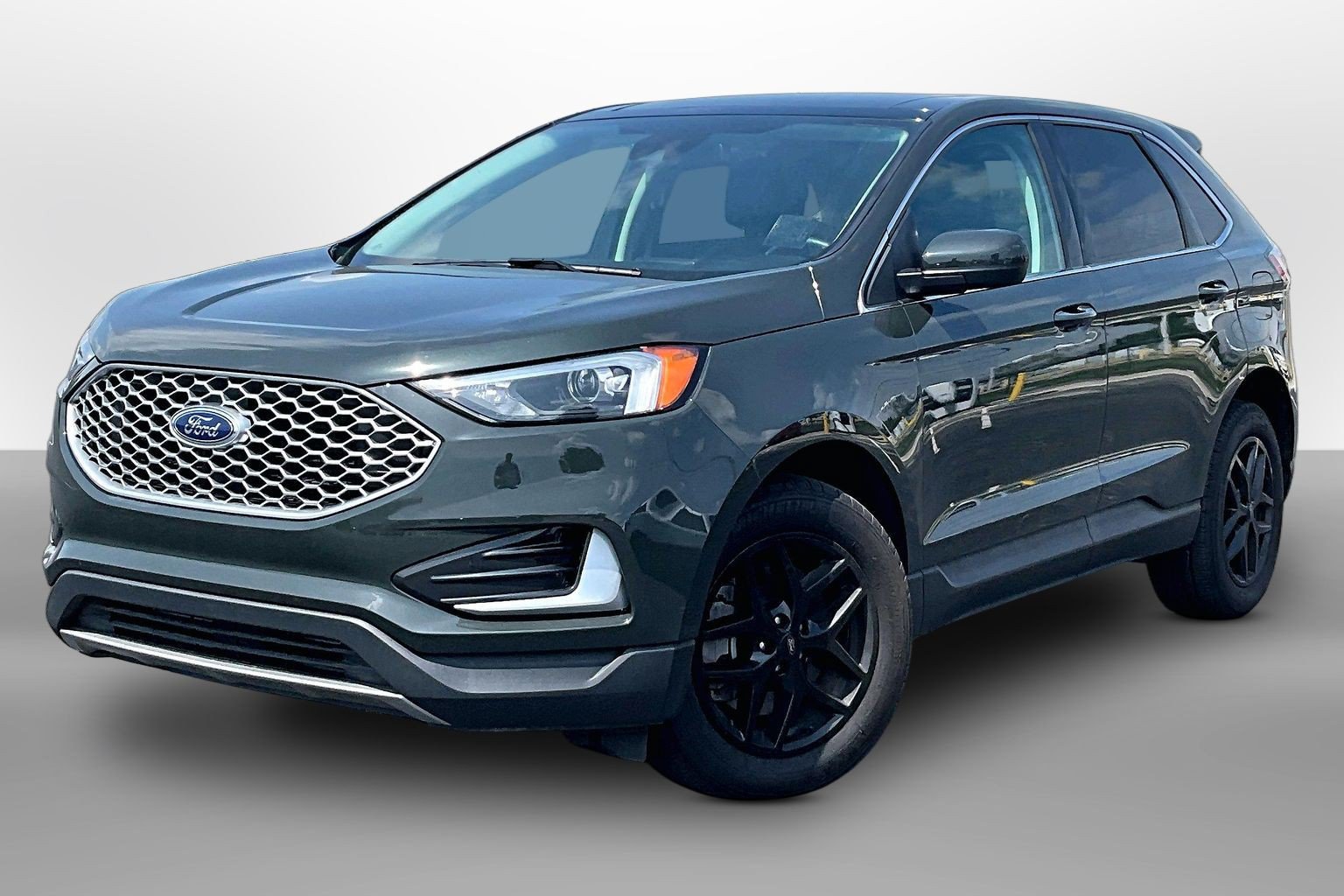 Used 2024 Ford Edge SEL AWD/4WD image 13