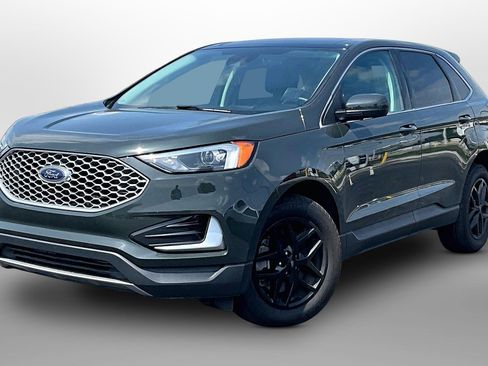 Used 2024 Ford Edge SEL AWD/4WD image 13