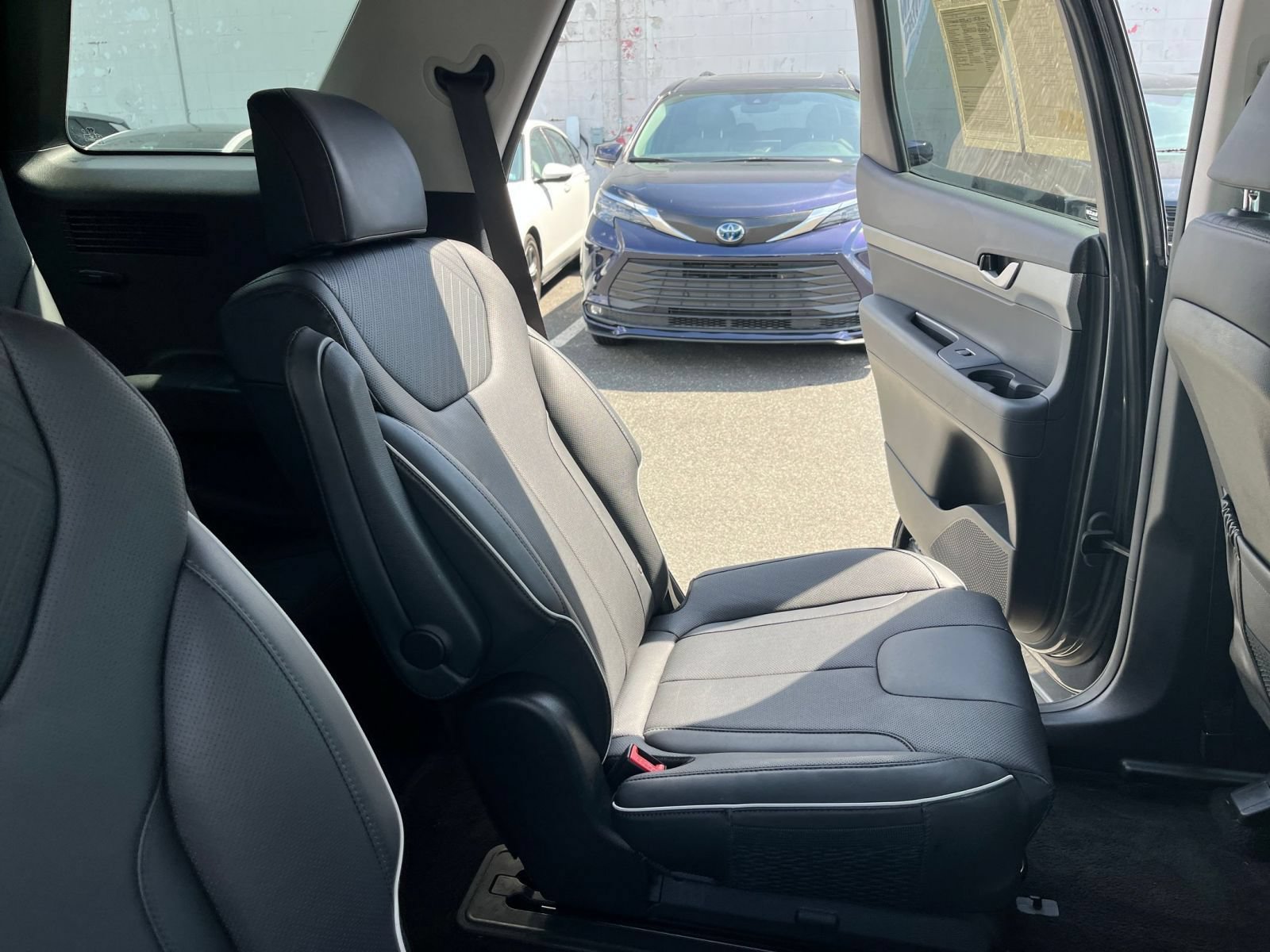 Used 2025 Hyundai Palisade SEL AWD/4WD image 39