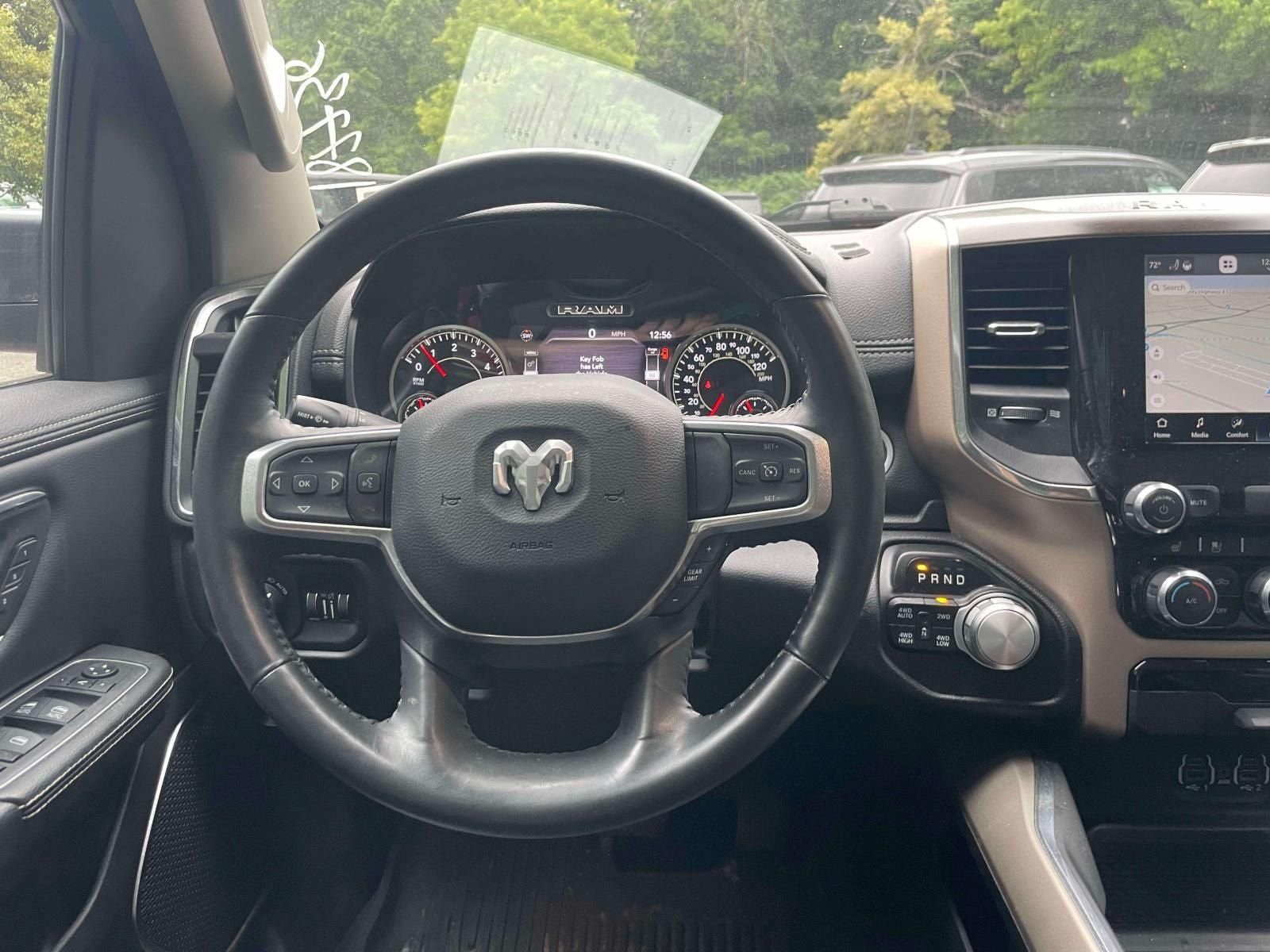 Used 2022 RAM 1500 Laramie AWD/4WD image 14