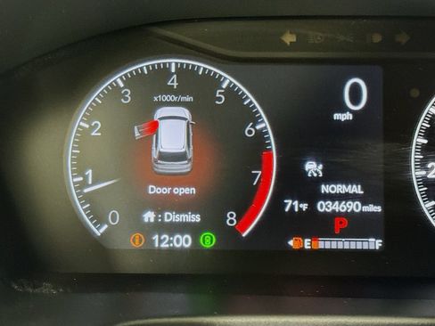 Used 2024 Honda CR-V LX image 14