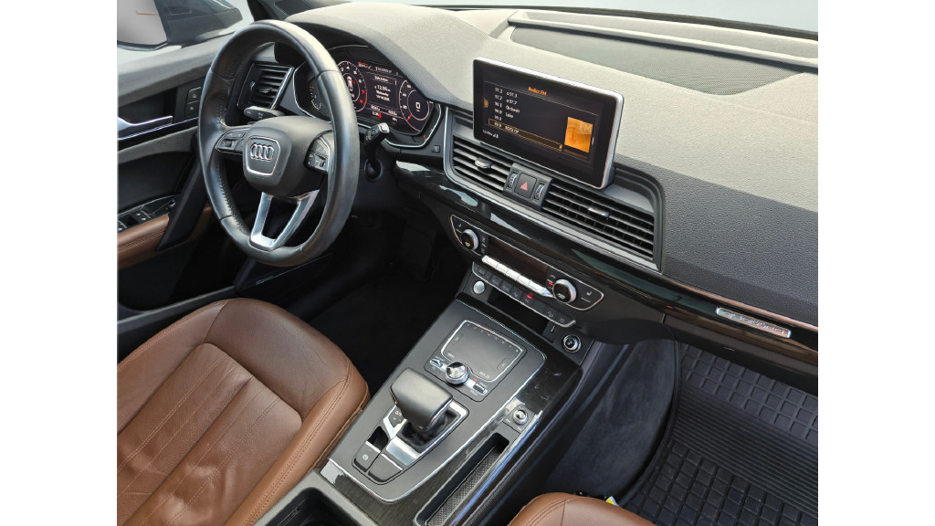 Used 2020 Audi Q5 Prestige AWD/4WD image 9