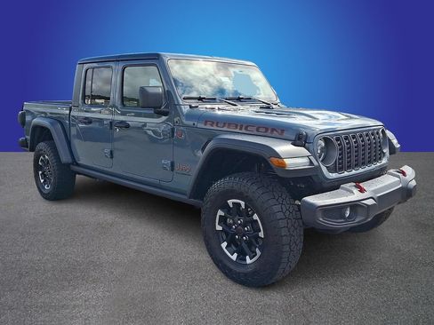 Used 2026 Jeep Gladiator Rubicon AWD/4WD image 3
